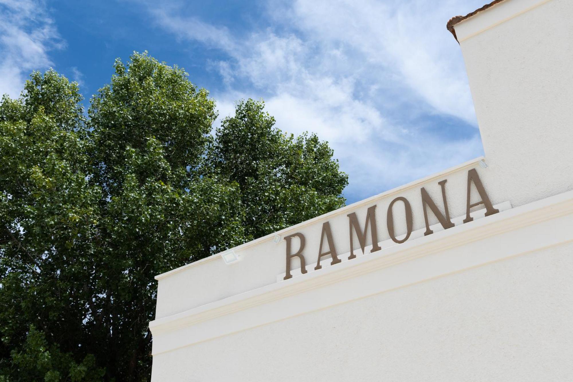 Villa Ramona ノイカッタロ エクステリア 写真